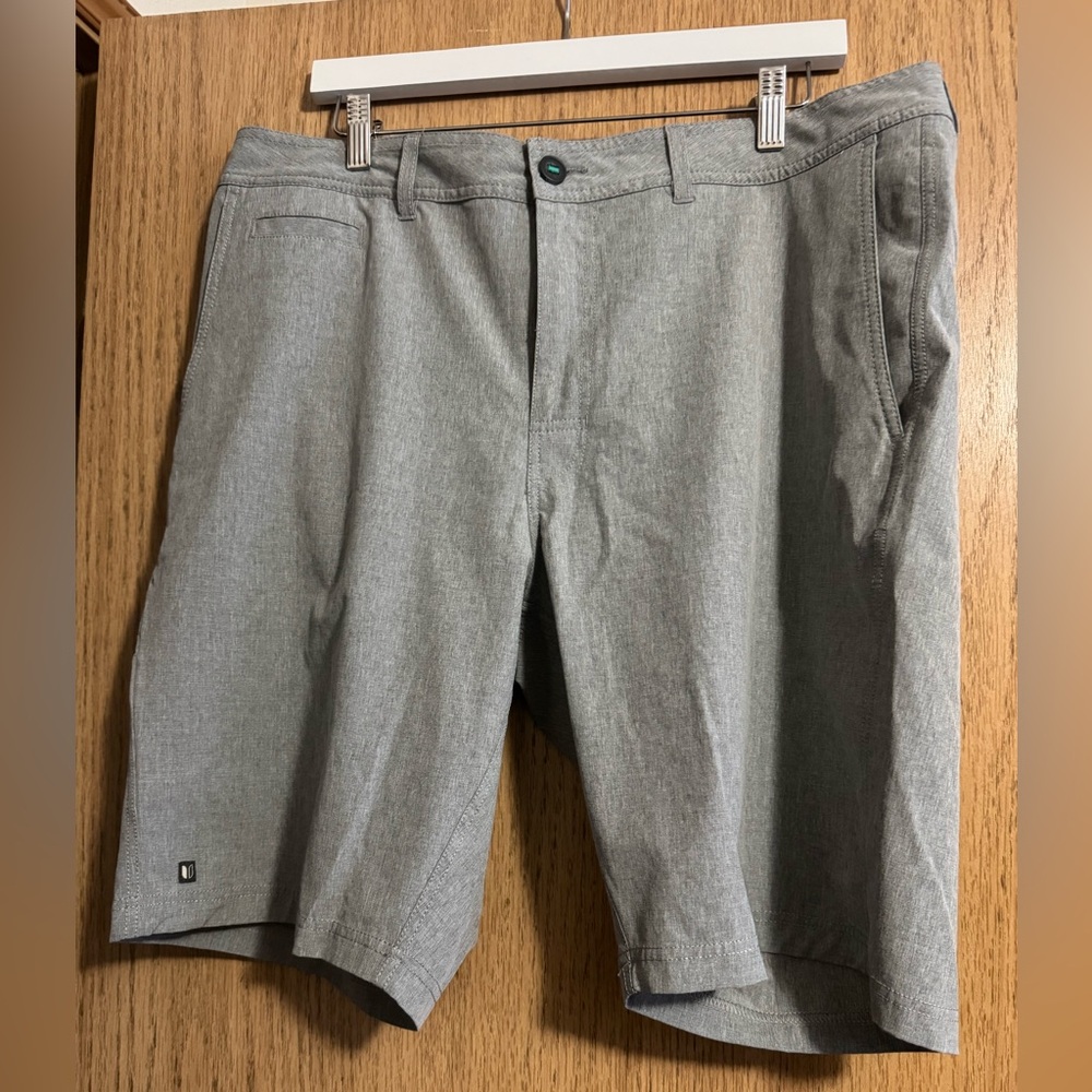 Linksoul Light Gray Men's Flat Front Shorts